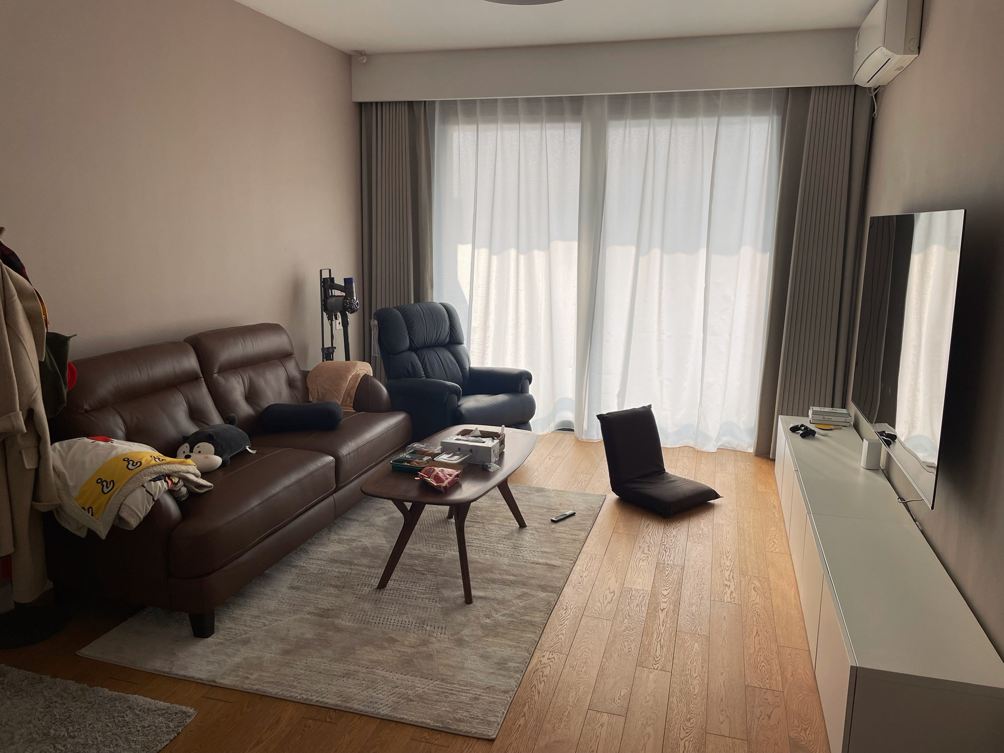 85C7BB12-0479-454F-98F8-1F98B710E5C2_1_102_o